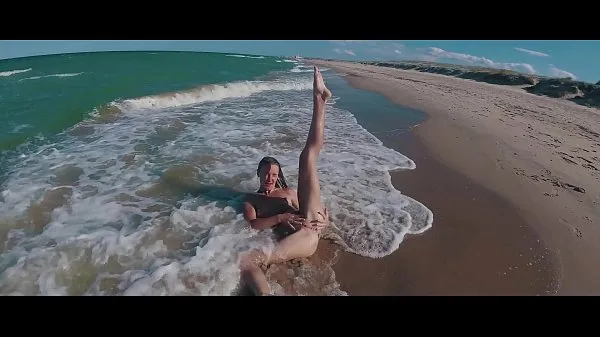 Big ASS DRIVER XXX - Naked Russian nudist girl Sasha Bikeyeva on on the public beaches of Valencia en iyi Filmler