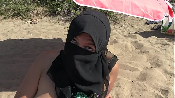 Big Married Muslim Wife Lets Stranger Fuck Her On the Beach best Movies