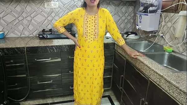 Big Desi bhabhi was washing dishes in kitchen then her brother in law came and said bhabhi aapka chut chahiye kya dogi hindi audio best Movies